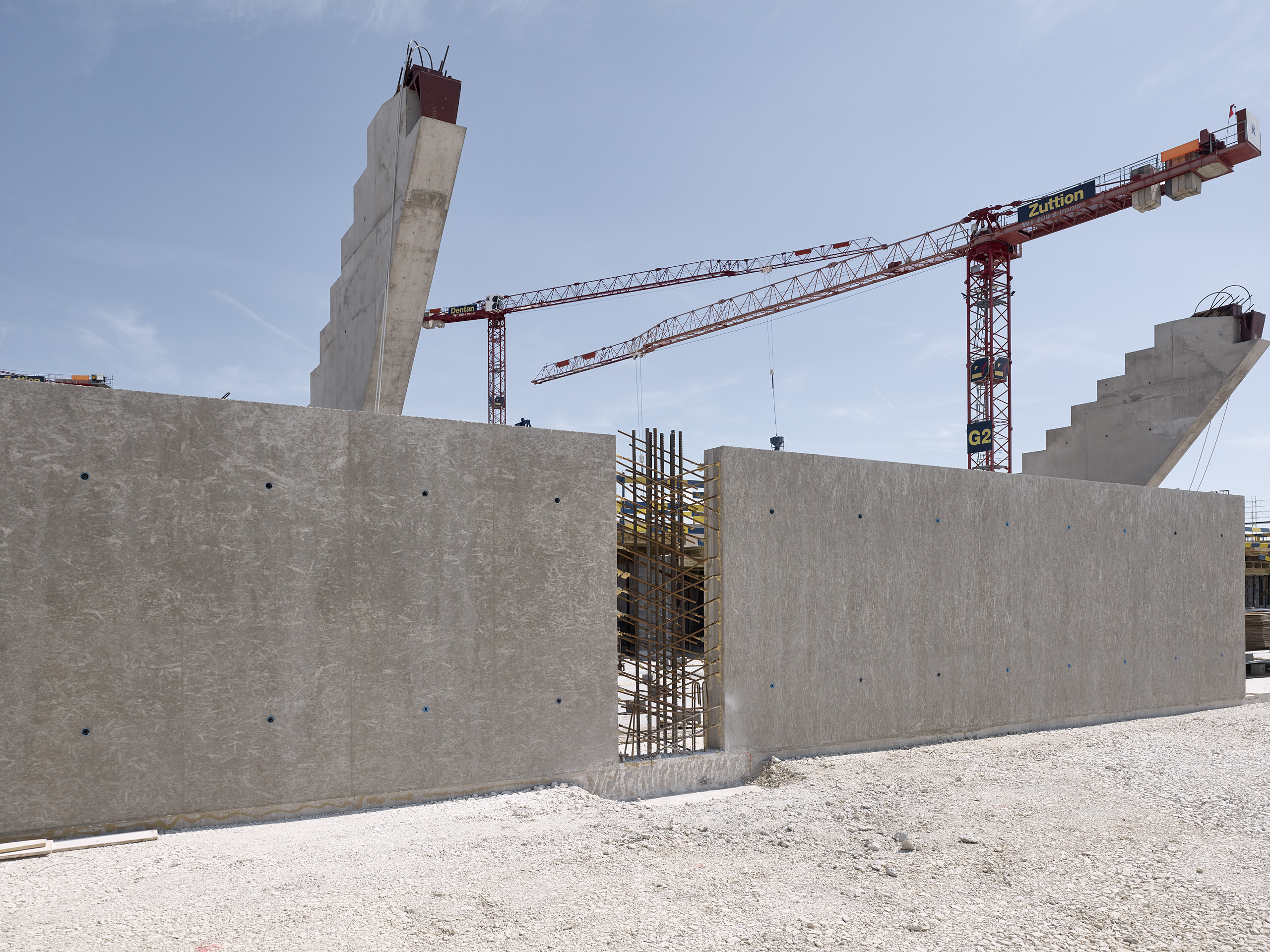Stade de la Tuilière, Lausanne